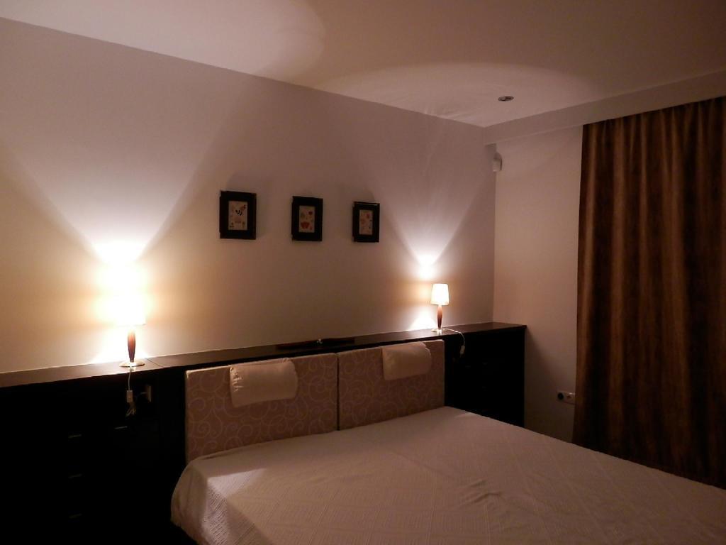 Csiki Apartman Budaörs Pokoj fotografie