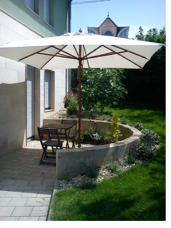Csiki Apartman Budaörs Pokoj fotografie